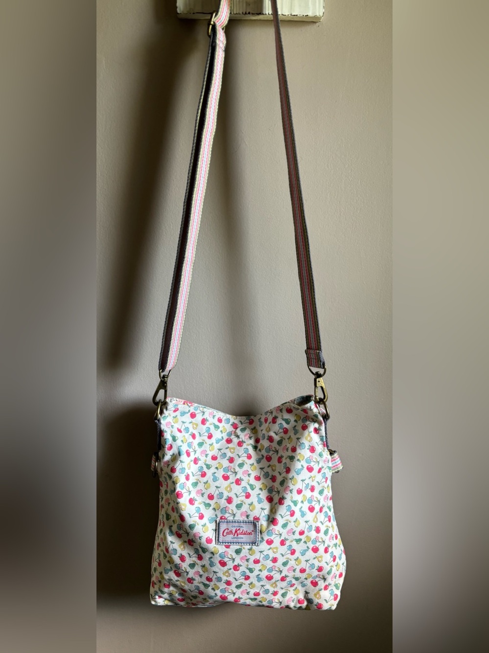 Cath Kidston London Classic Reversible Floral Crossbody Bag